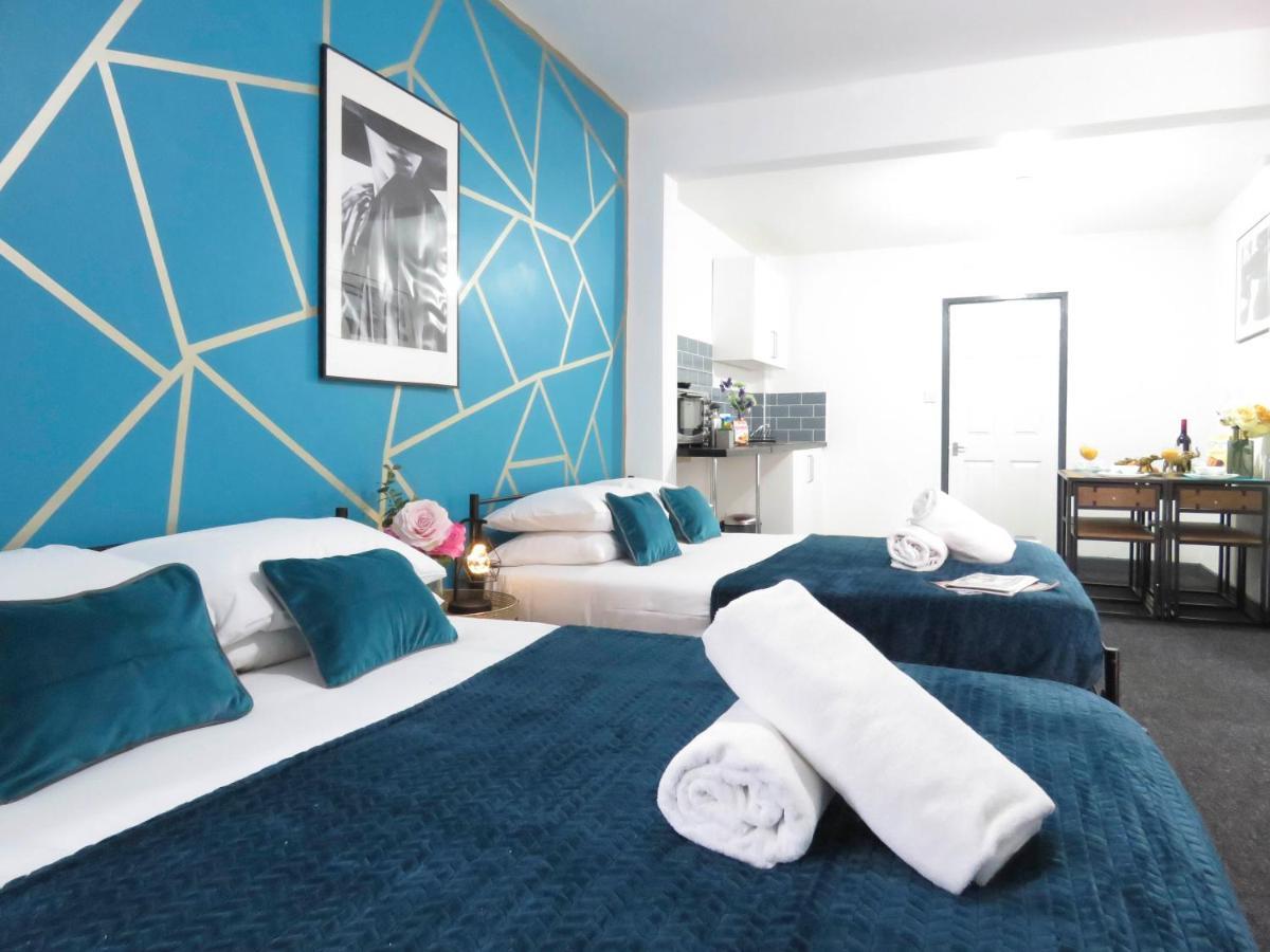 Tudors Inn Handsworth Бирмингем Экстерьер фото
