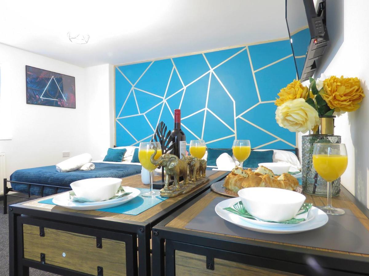 Tudors Inn Handsworth Бирмингем Экстерьер фото