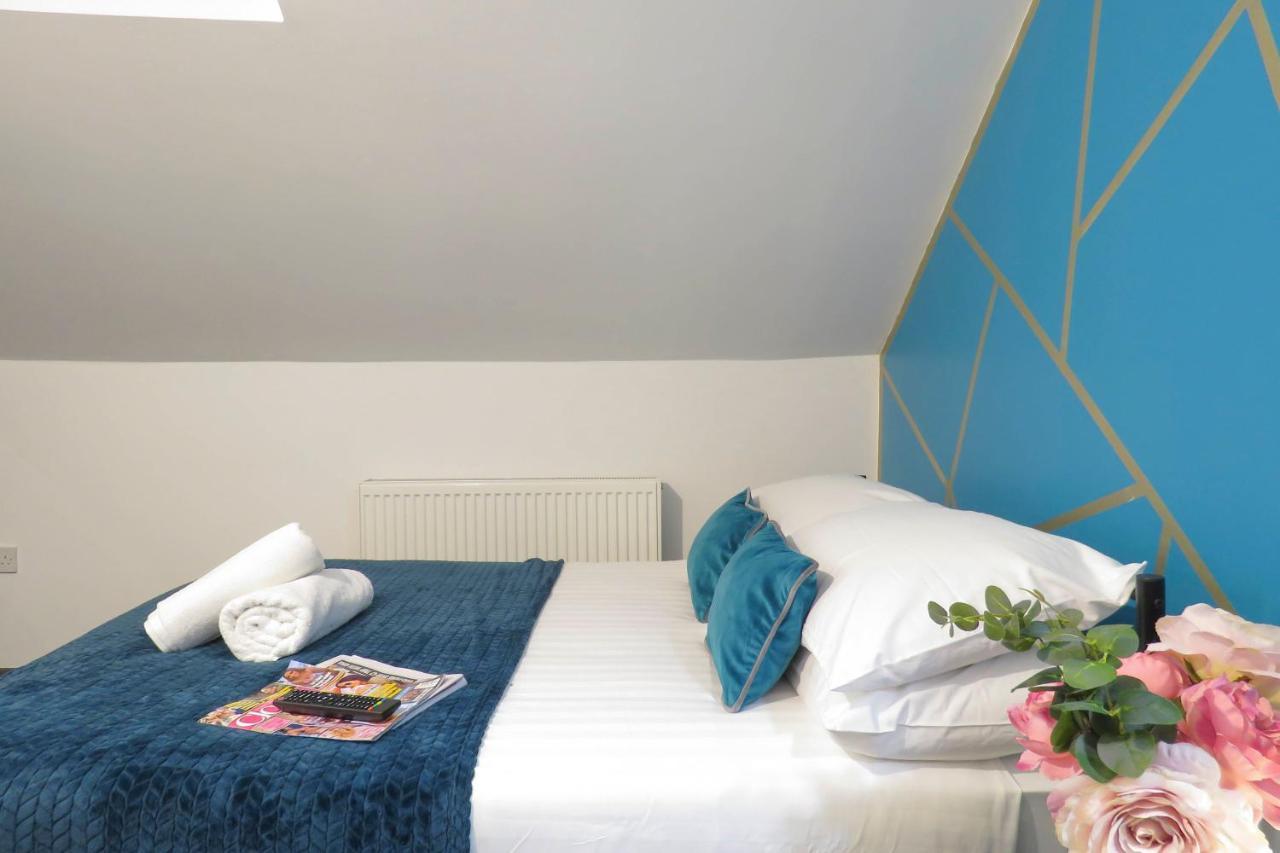 Tudors Inn Handsworth Бирмингем Экстерьер фото