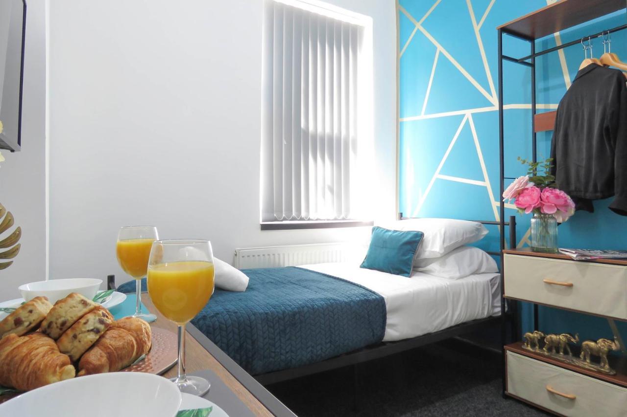 Tudors Inn Handsworth Бирмингем Экстерьер фото